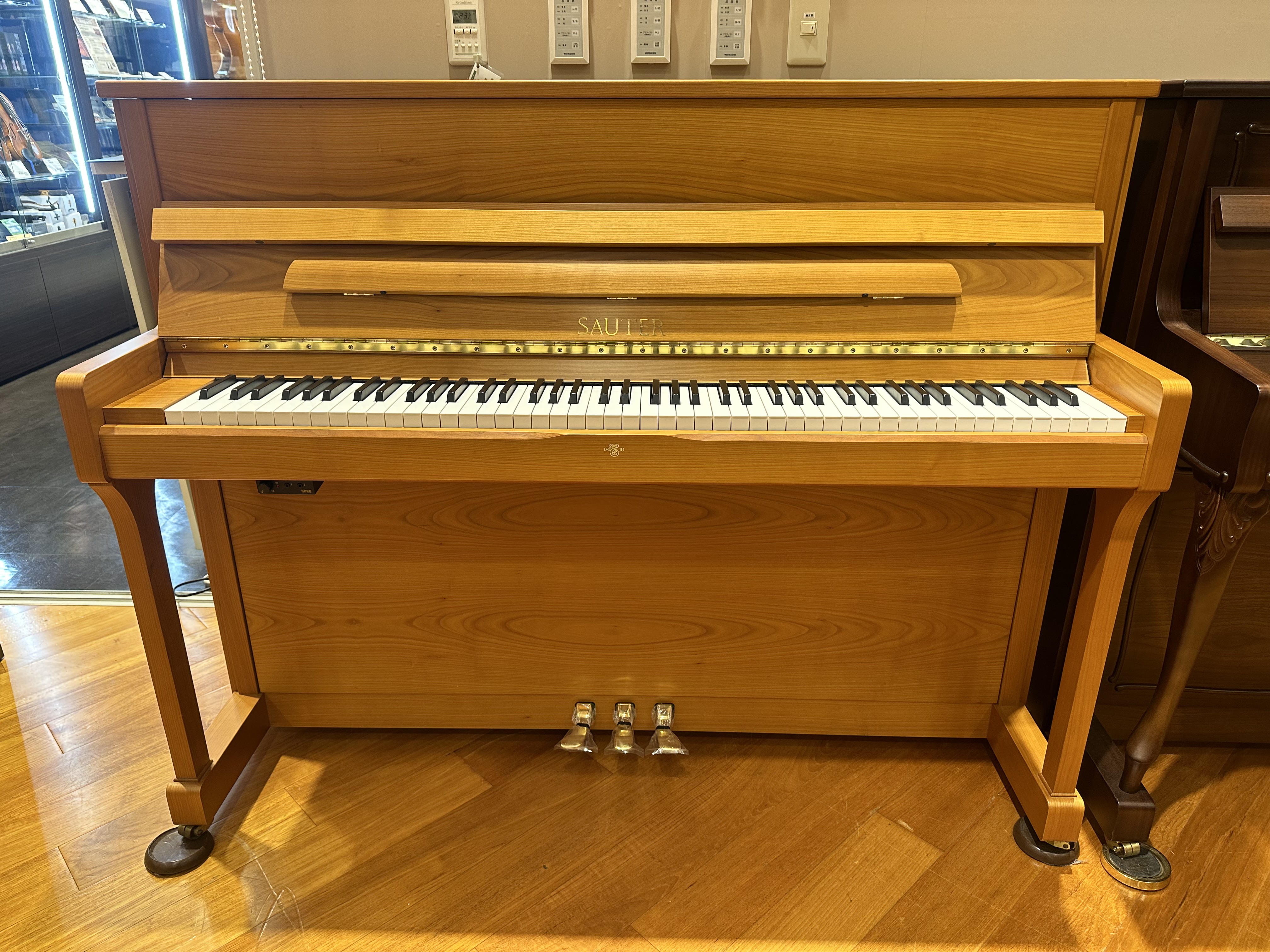 SAUTER[ご成約]【中古】114Premiere　消音付き(KORG　KHP300)