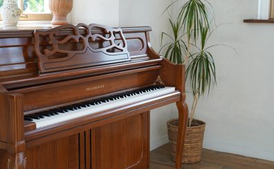 【PRAMBERGER/プレンバーガー】ピアノデザインと豊かな響きが魅力　アップライトピアノのご紹介
