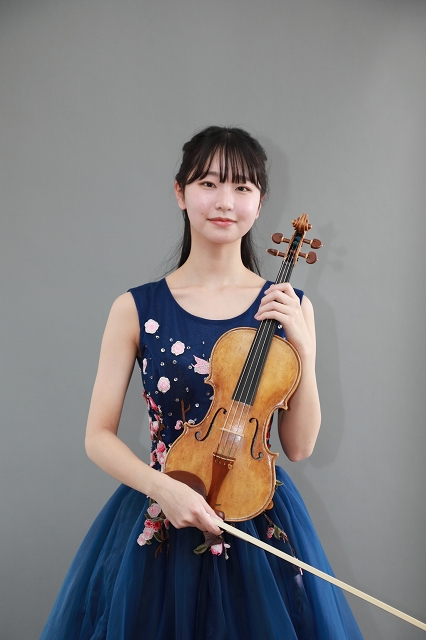 5月17日(日)11:00～17:00　笹倉　りの（バイオリン）