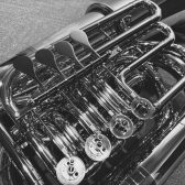 チューバ展示（YAMAHA YBB-641Ⅱ、EASTMAN EBC832S）のご案内