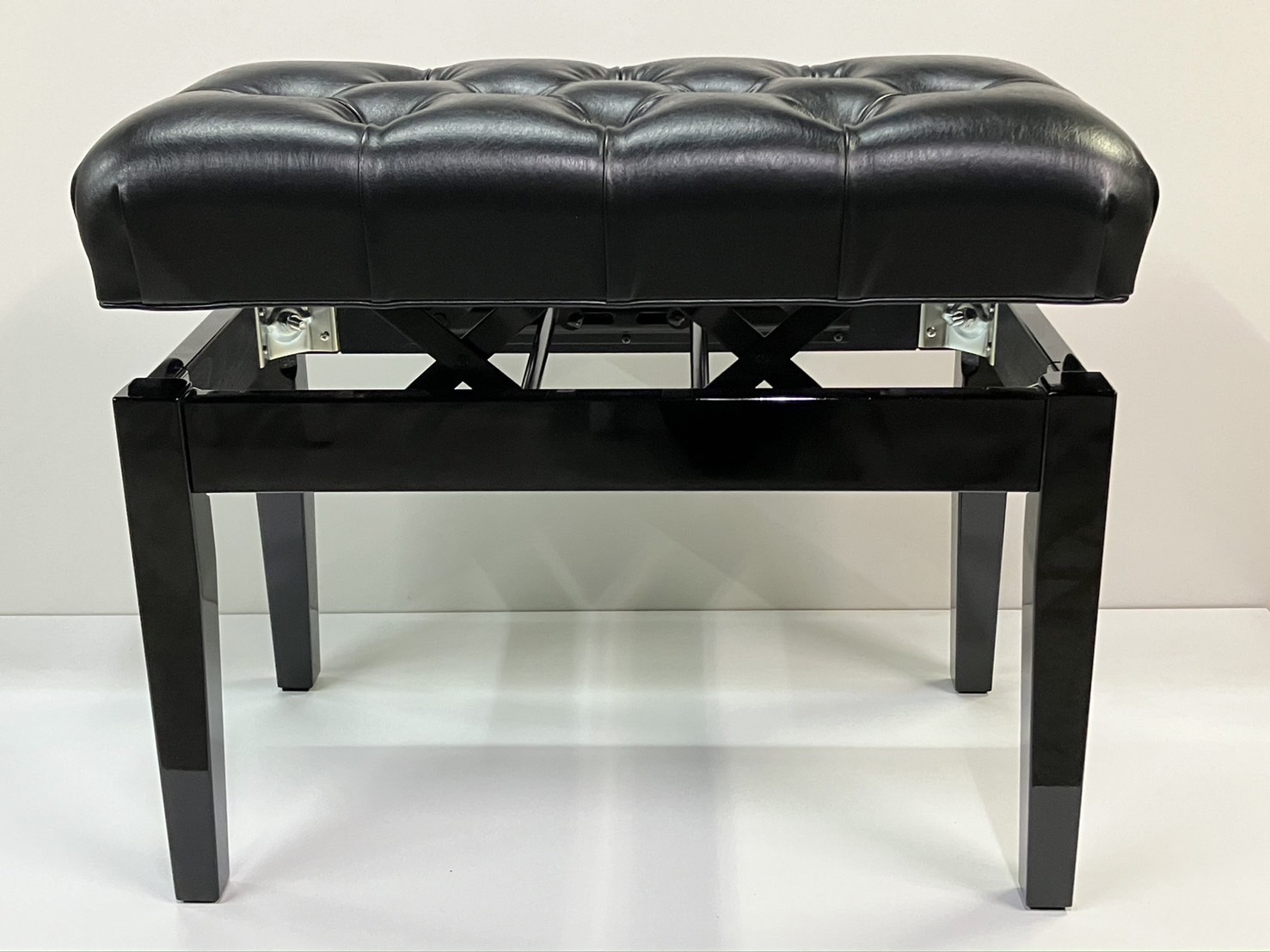 ピアノ椅子】椅子はピアノを演奏する大切なパートナー ～自分に合った