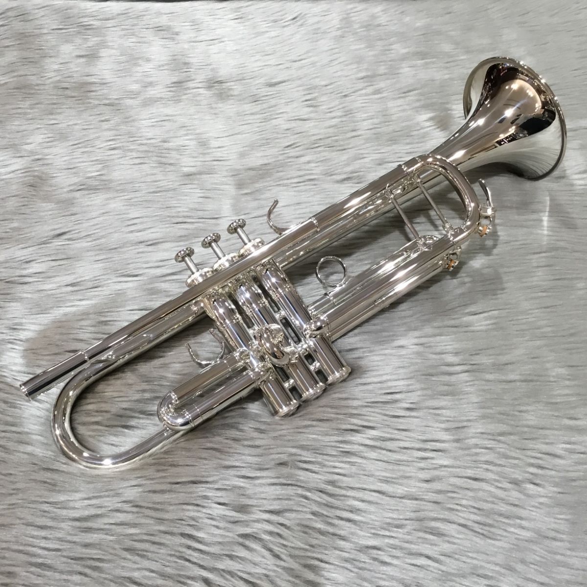 B♭トランペットYTR-8335S