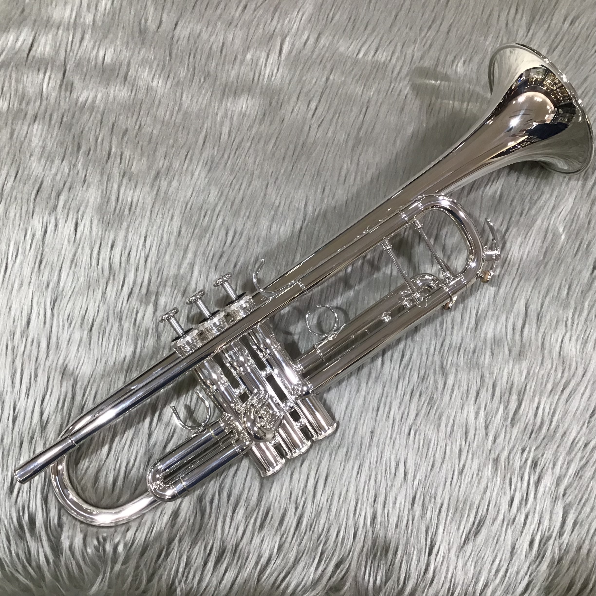 B♭トランペットYTR-8335GS