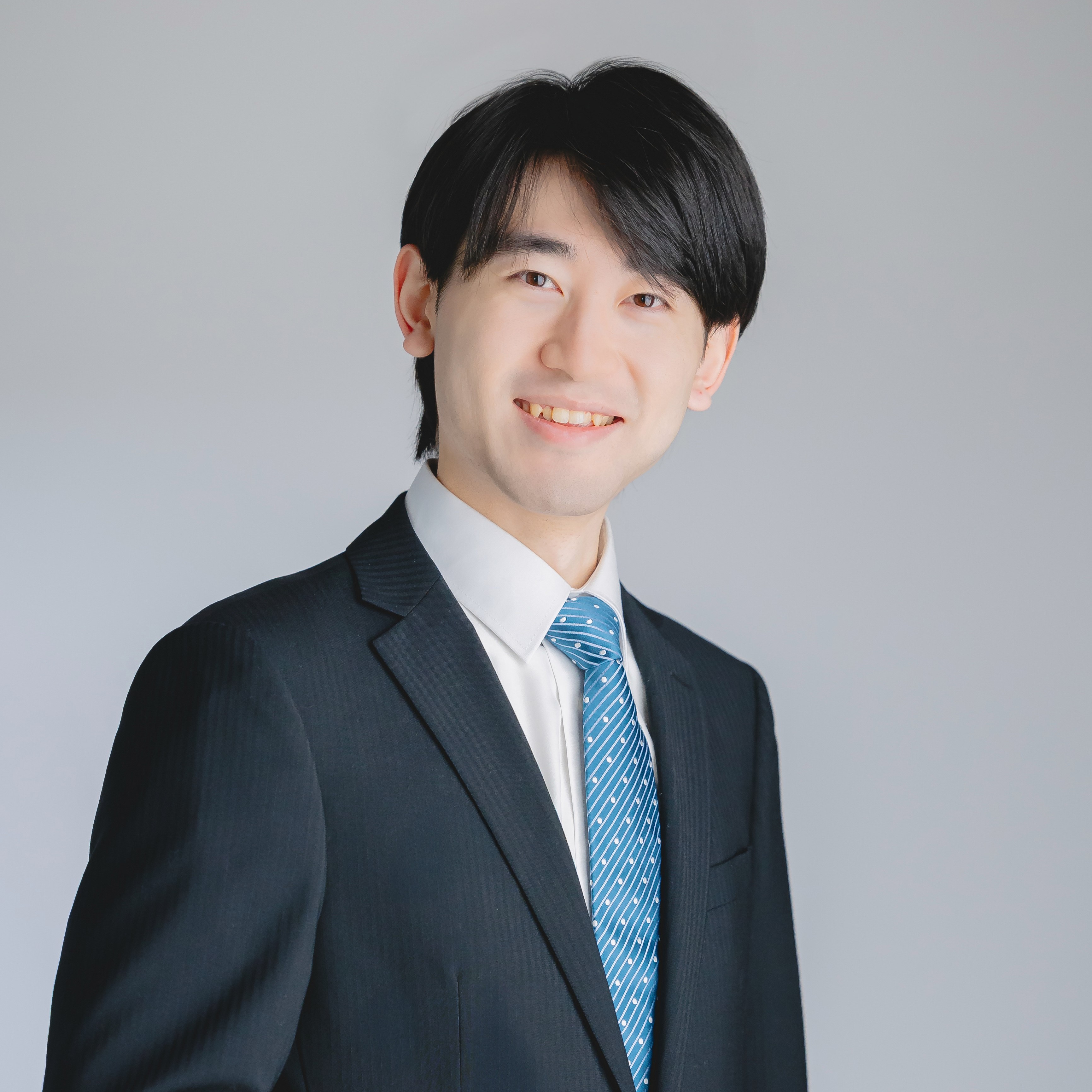 予約制ピアノサロン藤井 鴻気 （ふじい こうき）