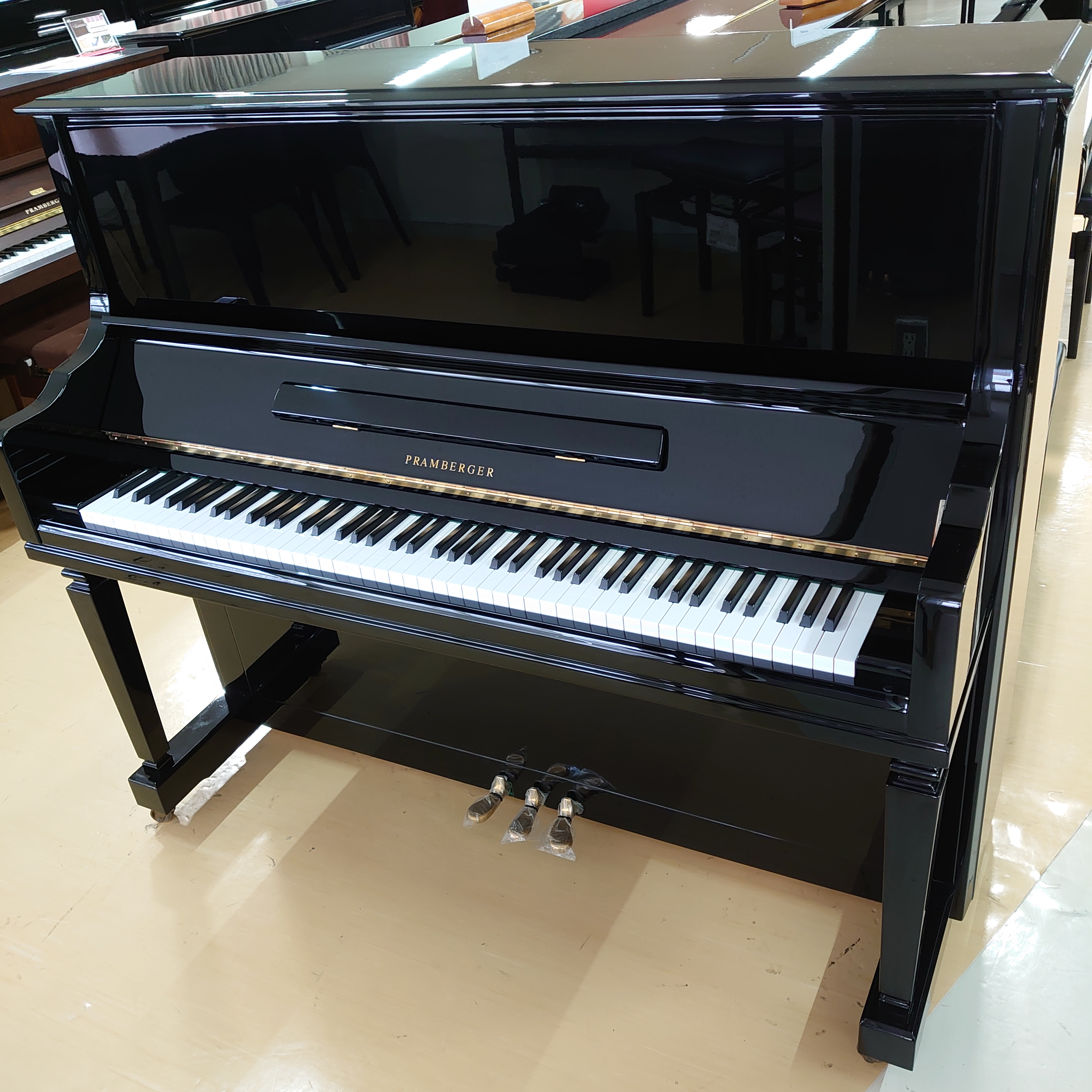 **プレンバーガー　JP52　2009年製 |*品番|[https://info.shimamura.co.jp/piano/list/8345.html:title=PRAMBERGER　JP52　2009年製]| |*販売価格（税込）|[!￥327,800!]| |*詳細|ヨーロッパで7代にわた […]