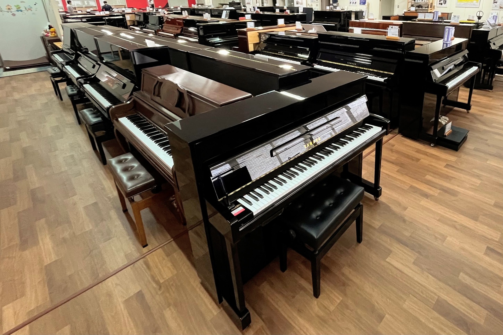 ヤマハアップライトピアノ 全モデルの詳細／サイレント