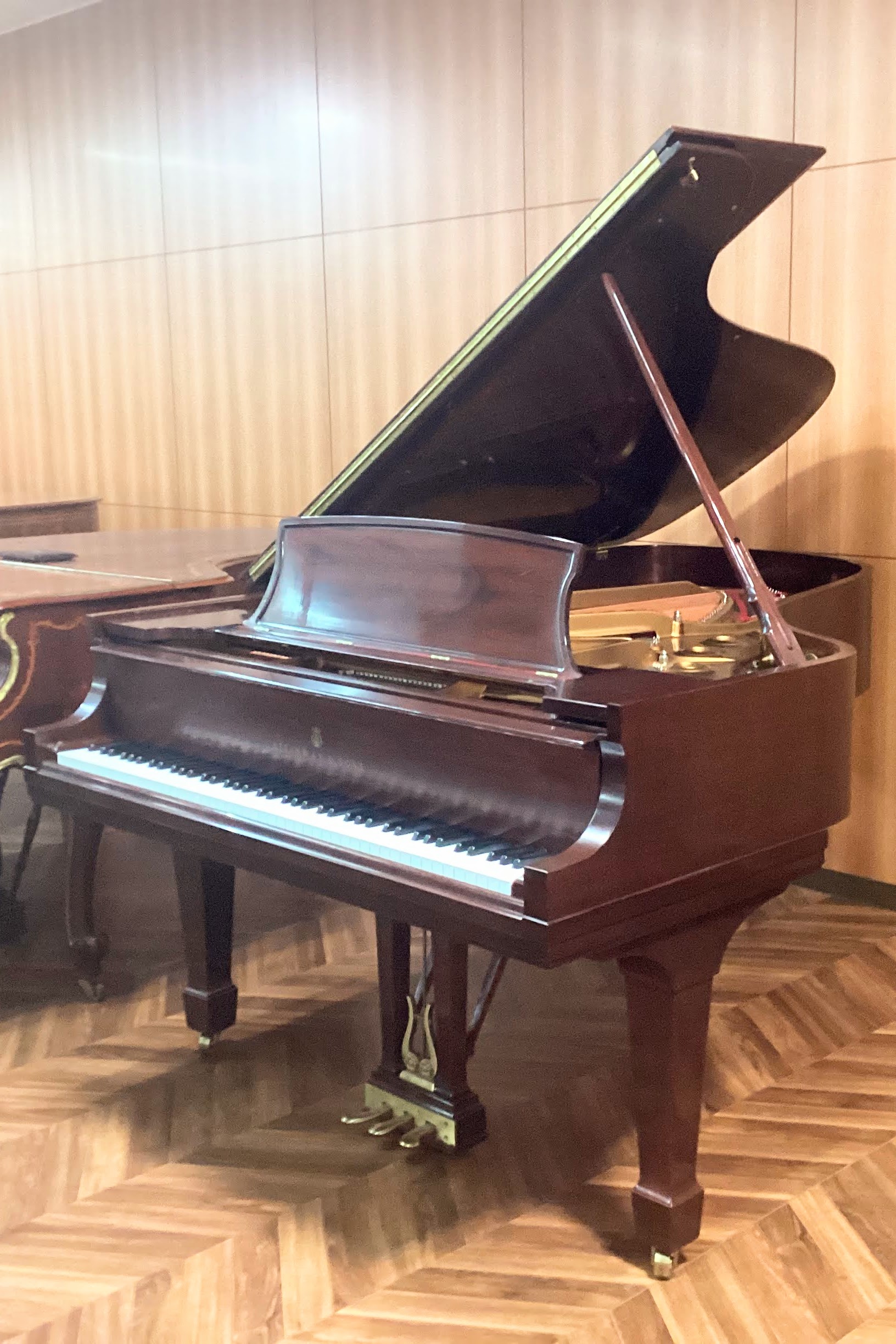 中古グランドピアノSTEINWAY&SONS(スタインウェイ＆サンズ) B211 /NY