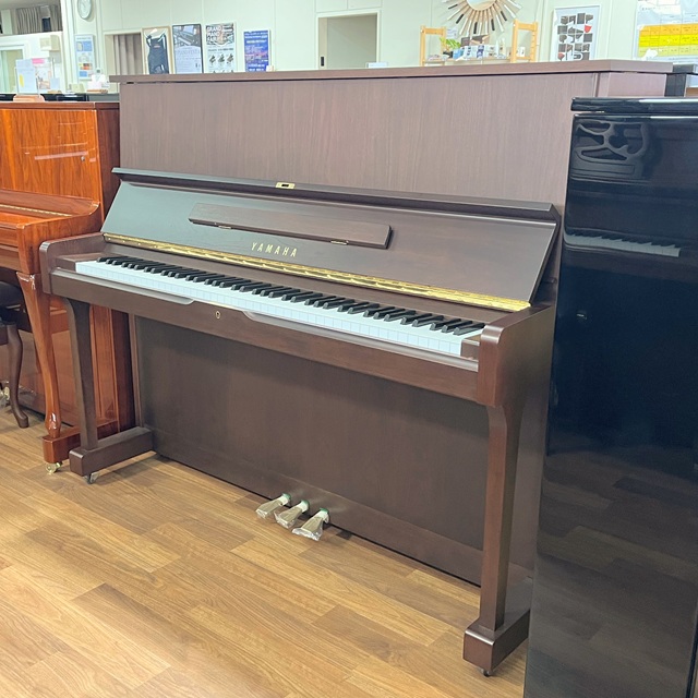 中古アップライトピアノヤマハ W120BW
