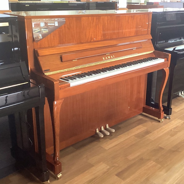 新品アップライトピアノカワイ　K-300SF（展示品1台限り）