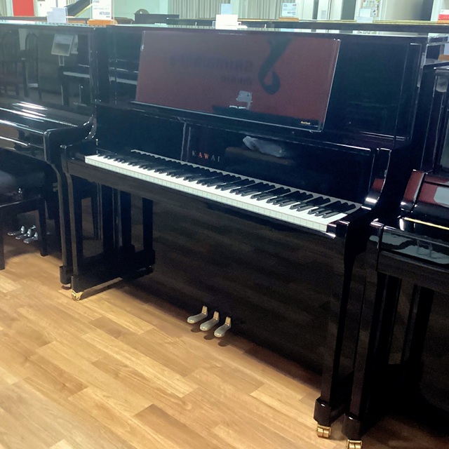 新品アップライトピアノカワイ　K-700（展示品1台限り）