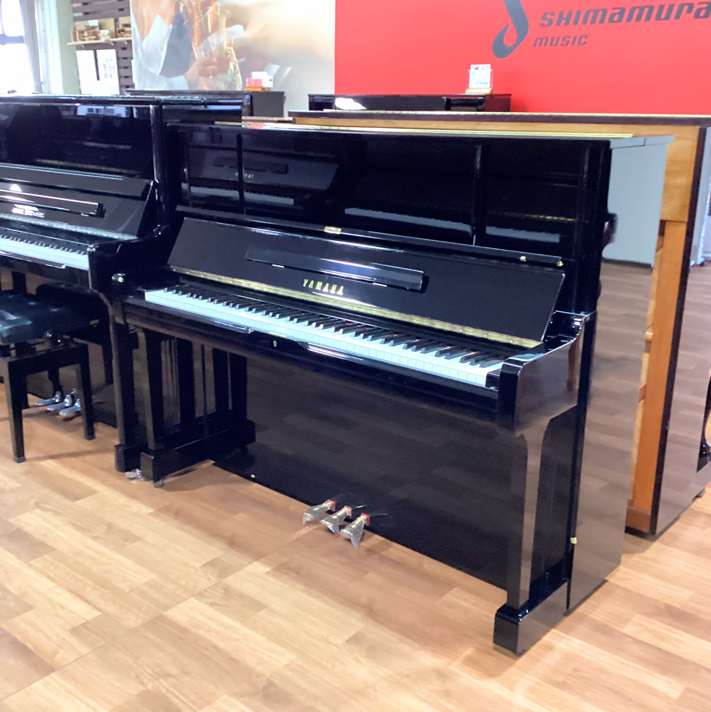 中古アップライトピアノヤマハ UX1