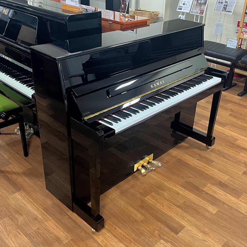 中古アップライトピアノKB20