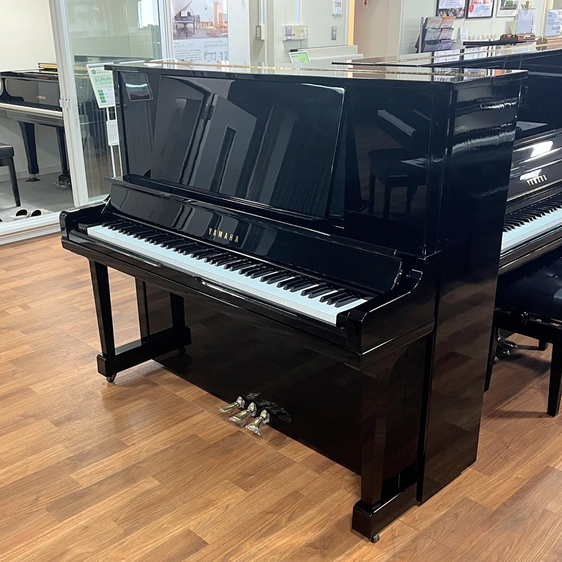 中古アップライトピアノUX30BL
