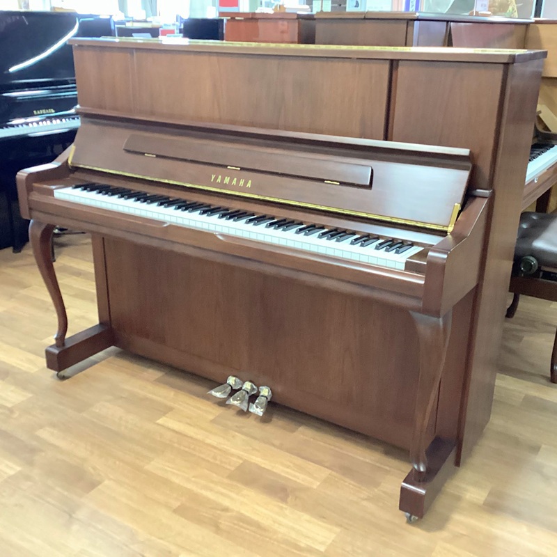 中古アップライトピアノヤマハ　YU10WnC
