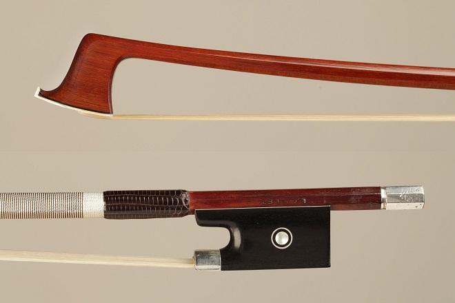 *Louis Henri Gillet, France, 1955 ベストコンディションのLouis Henri Gillet（ルイ・アンリ・ジレ）のバイオリン弓が入荷致しました。非常にエレガントで美しく、筋肉質な力強い魅力をもつ角弓です。試奏はお気軽にお申し付け下さい。]]スタッフ一同、皆さまのご […]
