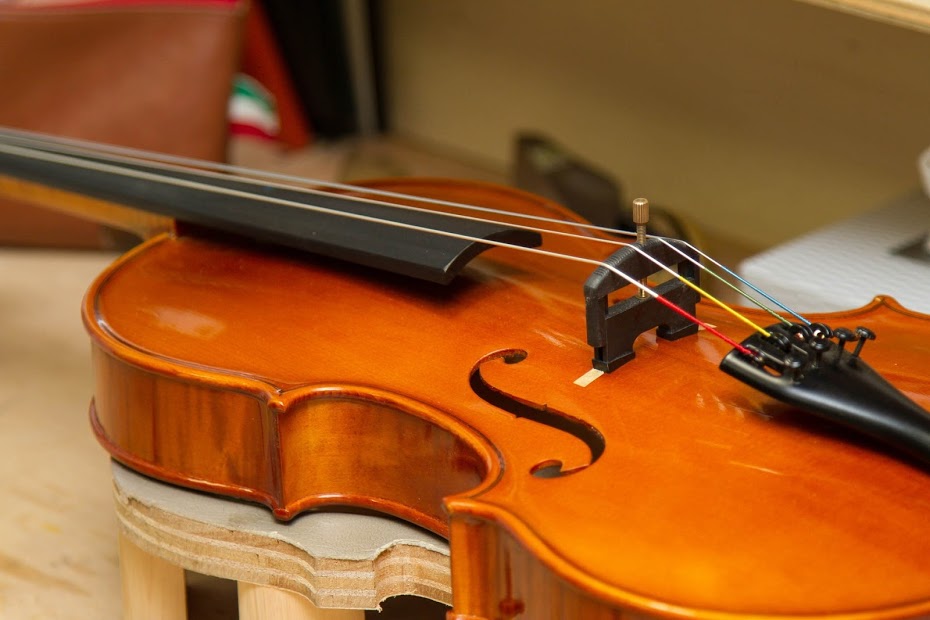 ヴァイオリン弦の種類と識別についてのご紹介