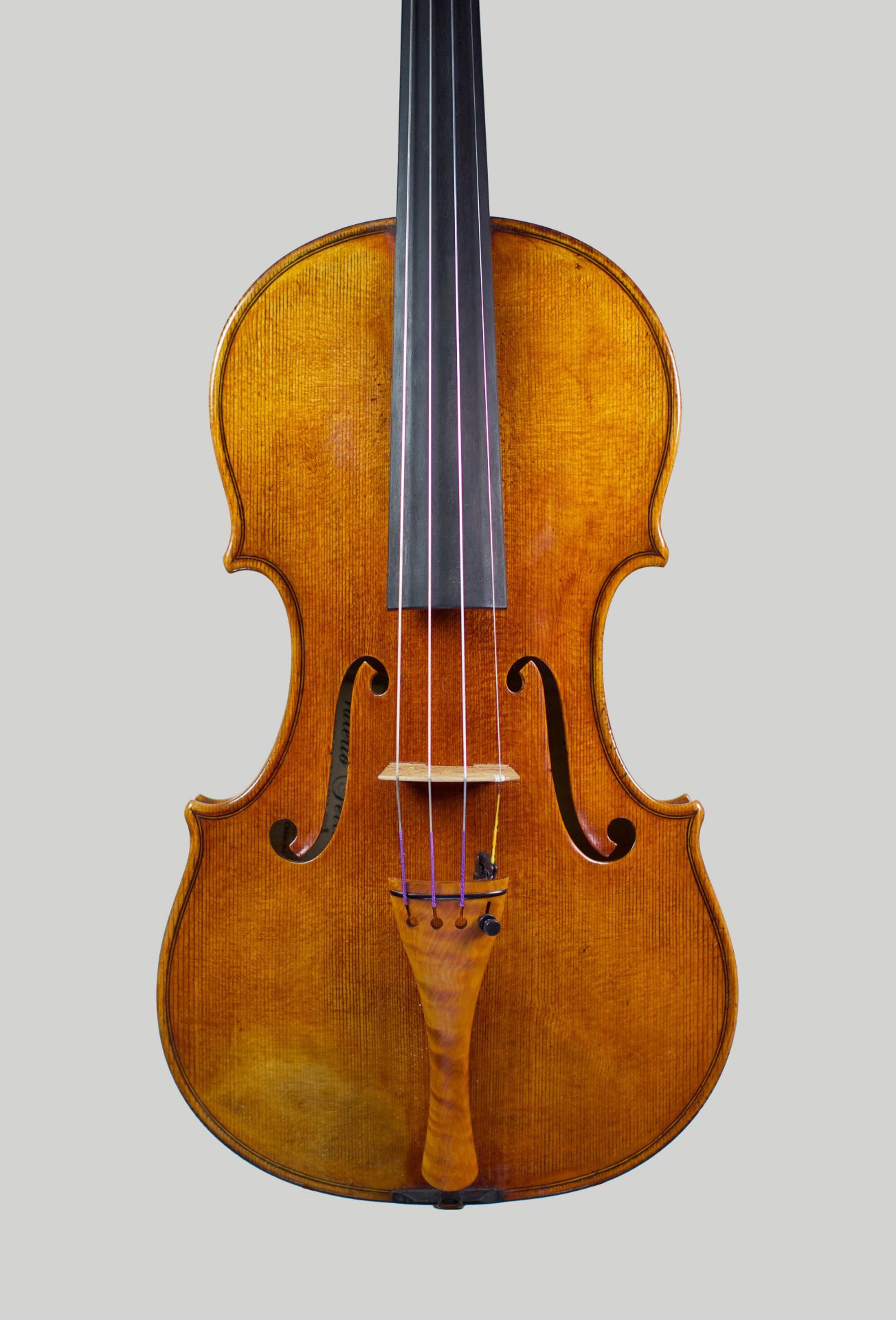 *Valerio Ferron Italy – Cremona 2019 Model; Guarneri del Gesu 1740 “Ysaye” 2015年のアジア初入荷で大変な話題となりました、イタリアはクレモナの風雲児Valerio Ferron（ヴァレリオ・フェロン）氏の最新入荷のご連絡で […]