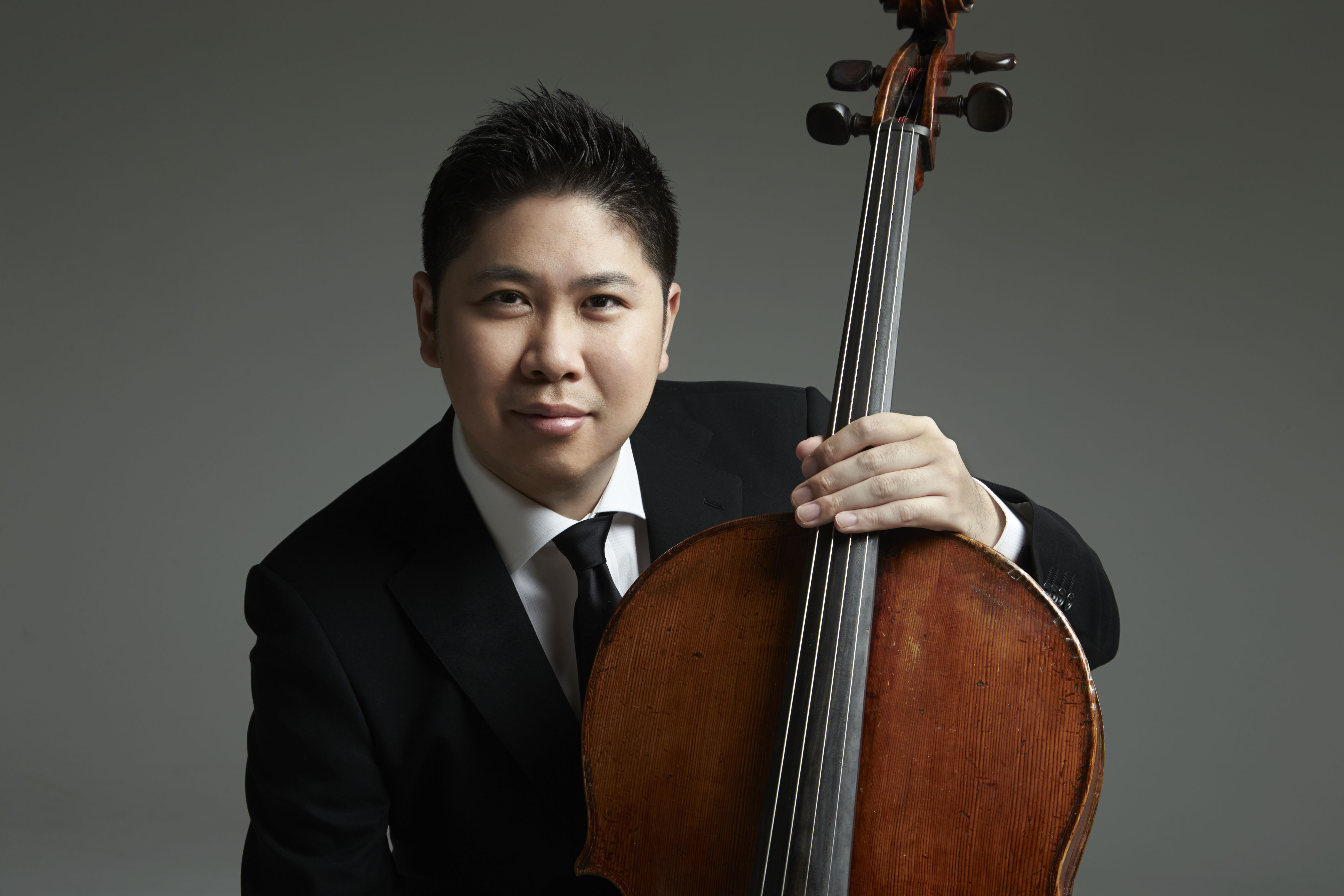 Violoncello辻本　玲 Rei Tsujimoto