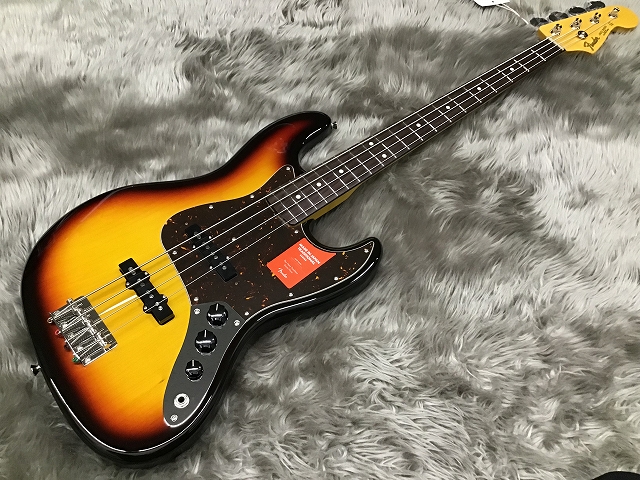 【エレキベース】Fender MADE IN JAPANモデル！「Traditional 60S JB」再入荷！