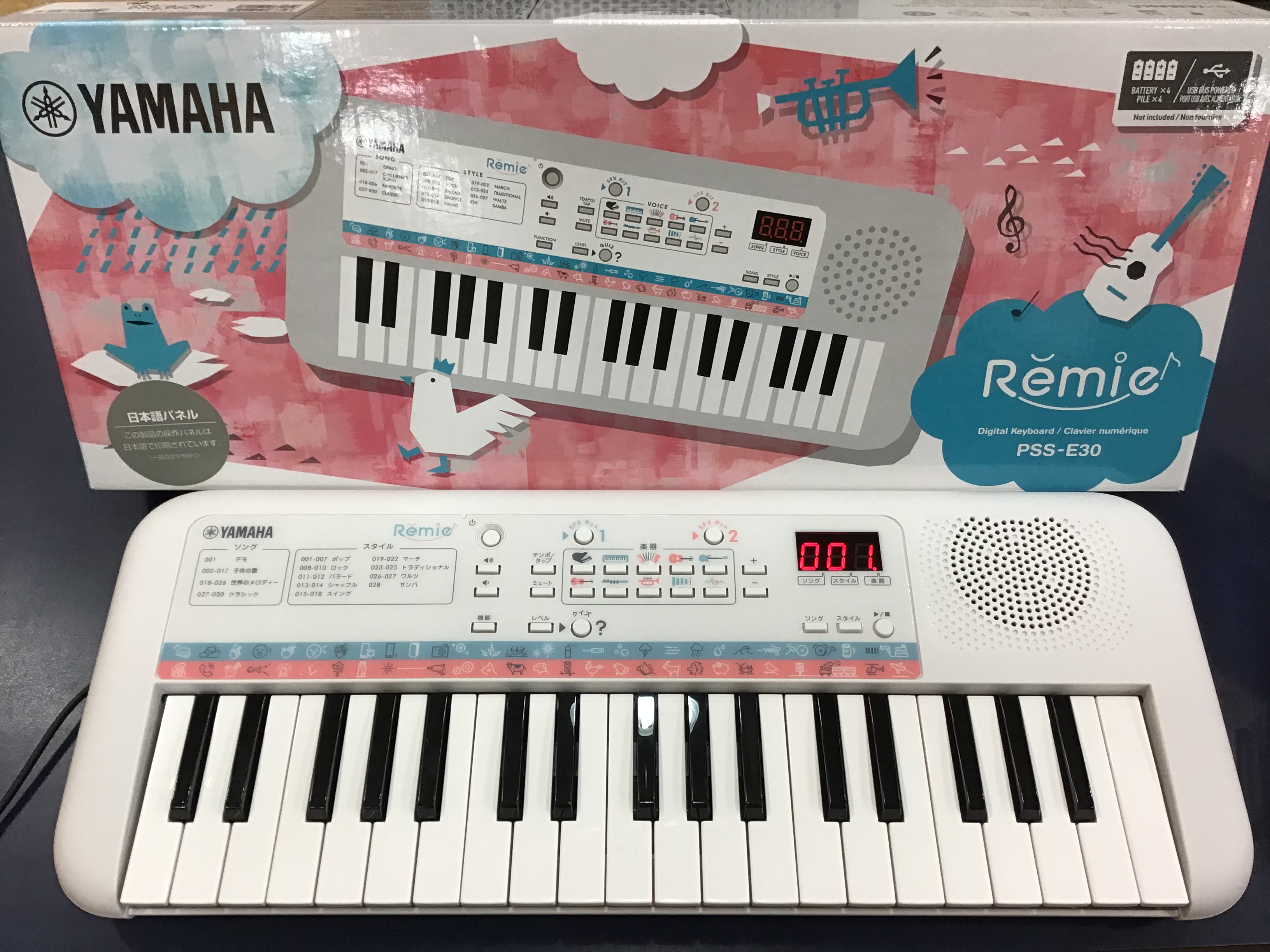 最新発見 新品 ヤマハ Remie ミニキーボードYAMAHA PSS-E30 鍵盤楽器