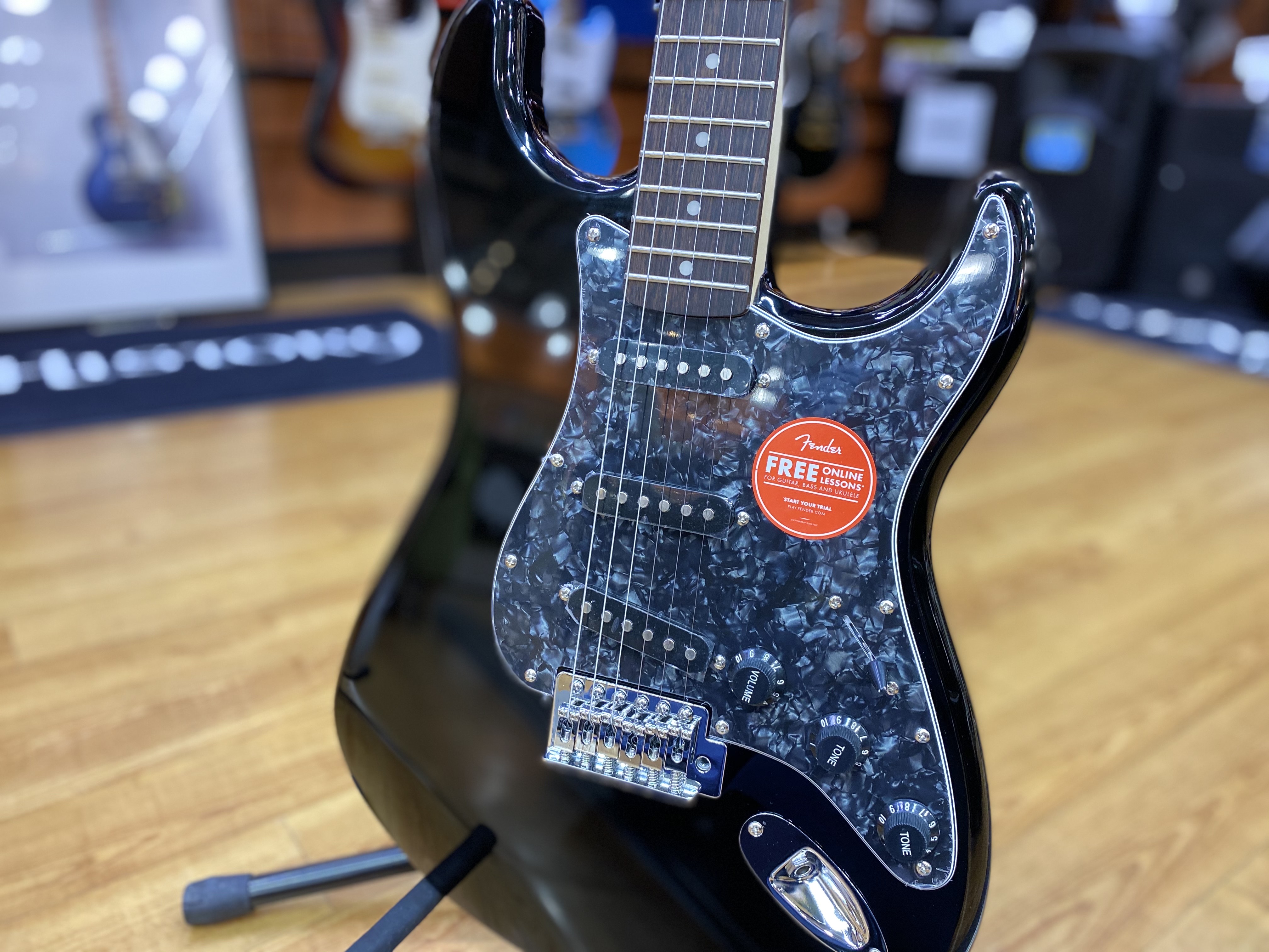エレキギター|スクワイヤ FSR AFFINITY ST 島村楽器限定カラー発売｜島村楽器 新潟ビルボードプレイス店