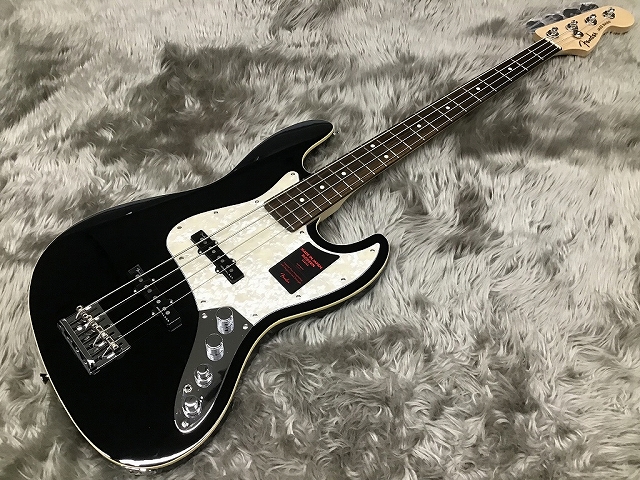 こんにちは！エレキベース担当の村田です!]]FenderのMeid in Japan Modern Jazz Bassが入荷いたしましたのでご紹介！]]現在展示しているFenderベースもご紹介させていただきます！ *Fender **MODERN JB RW |*メーカー|*品番|*カラー|*定価 […]