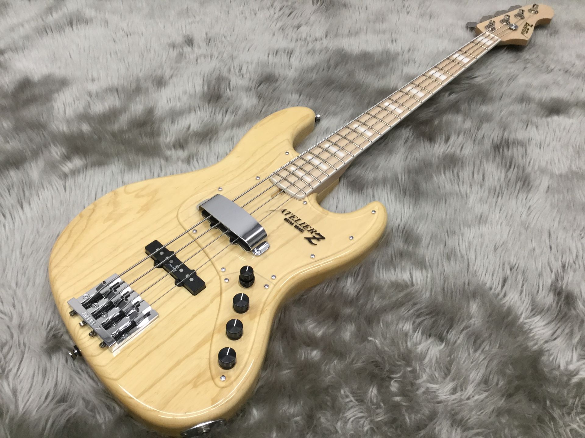 島村楽器 利府 ベース アトリエ M245