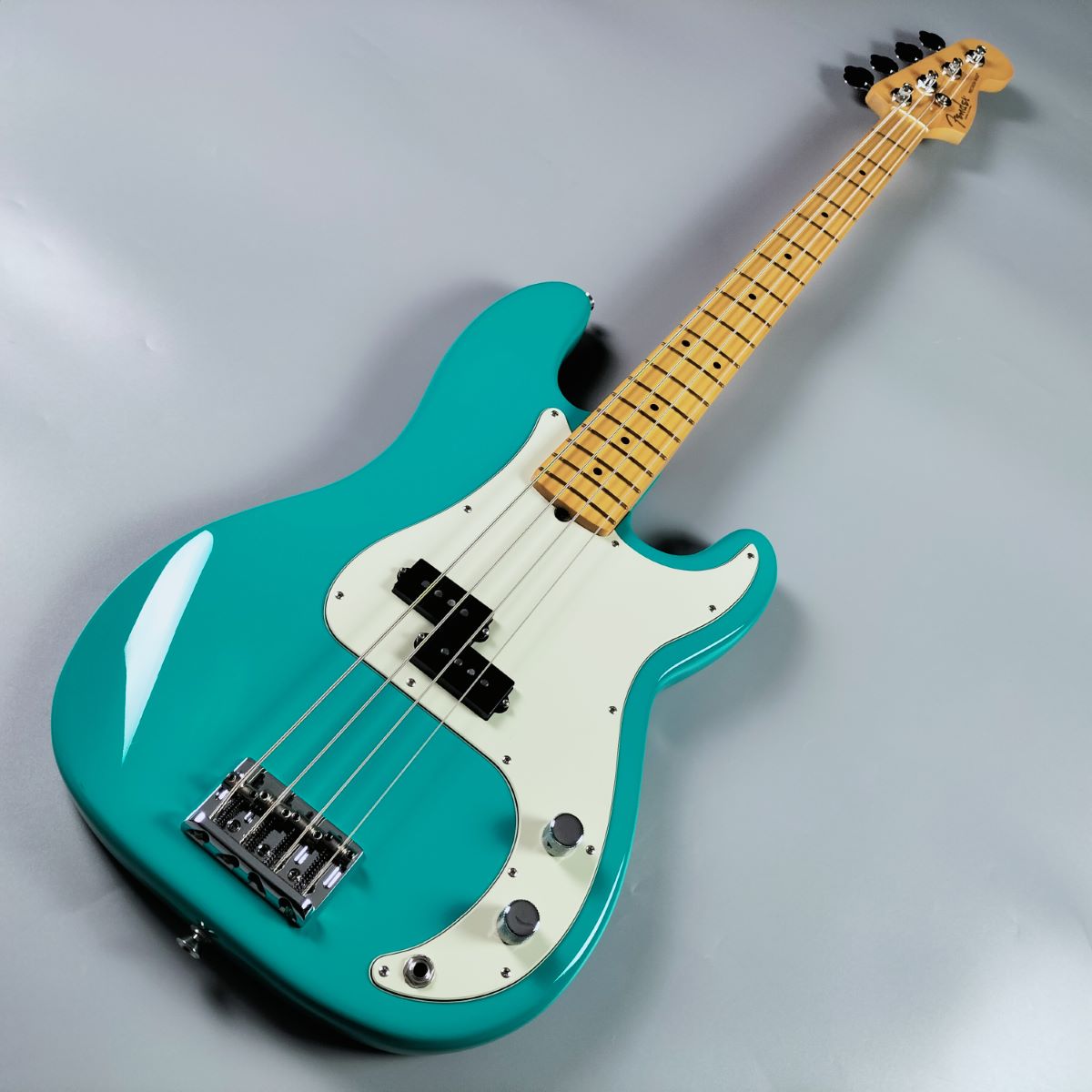 FenderAmerican Professional II Precision Bass Miami Blue (USED)