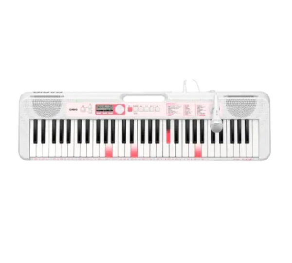 CASIO LK-320 光ナビキーボード<br />
￥23,100(税込)→￥15,950(税込)<br />
【5台限定】<br />
鍵盤が光って弾く場所を教えてくれるので、初心者でもお楽しみいただけます♪