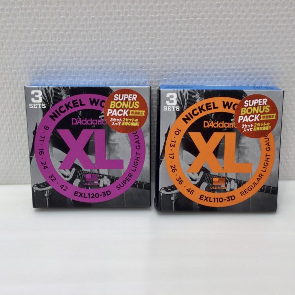 エレキギター弦 <br />
ELX120-3セット、EXL110-3セット<br />
各￥2,300(税込)<br />
