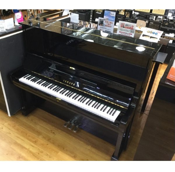 YAMAHA U3M 1982年製（消音装置付き）<br />
￥525,800→￥499,510<br />
<br />
【展示1台限り】<br />
ヤマハのスタンダードシリーズ。<br />
幅広い表現力とダイナミクスを備えているモデル。<br />
KORGの消音ユニットKHP-2500S搭載。