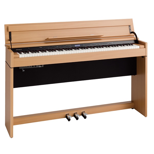 奥行がスリムでありながら、本格的な木製×樹脂の「PHA-50鍵盤」を搭載。<br />
グランドピアノのようなしっかりしたタッチで練習ができるので、ピアノに対して不安が大きい方に特におすすめです。