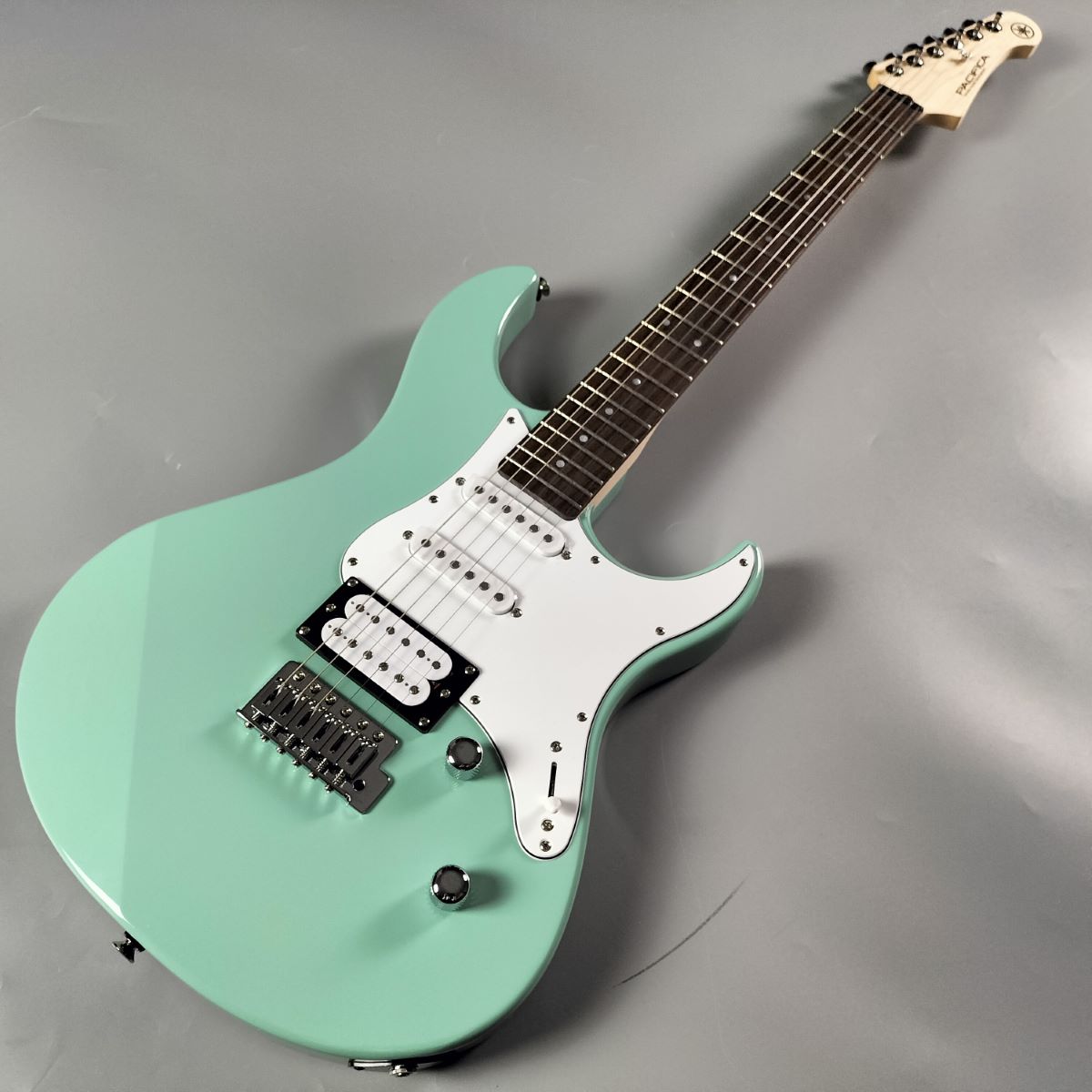 YAMAHAPACIFICA112V SOB