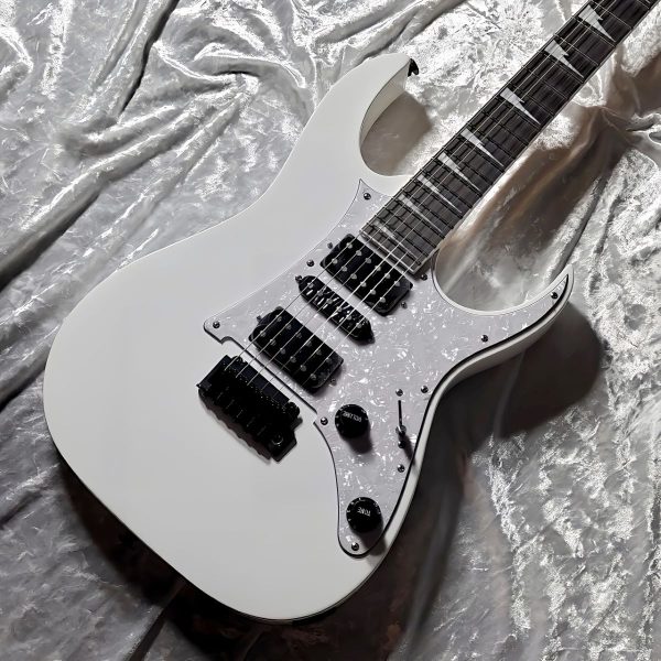 Ibanez RGV250 WH ホワイト エレキギター ストラトキャスタータイプ アイバニーズ<br />
￥59,800(税込)
