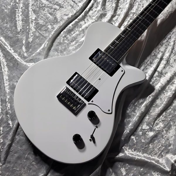 Ryoga HORNET White エレキギター ハムバッカー ベイクドメイプルネック リョウガ<br />
￥77,000(税込)