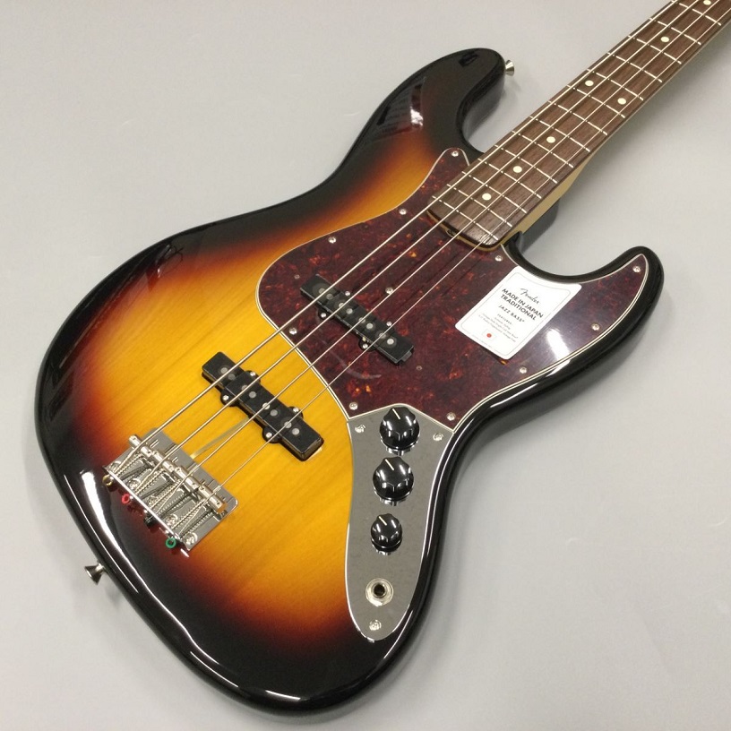 FenderMade in Japan Traditional 60s Jazz Bass