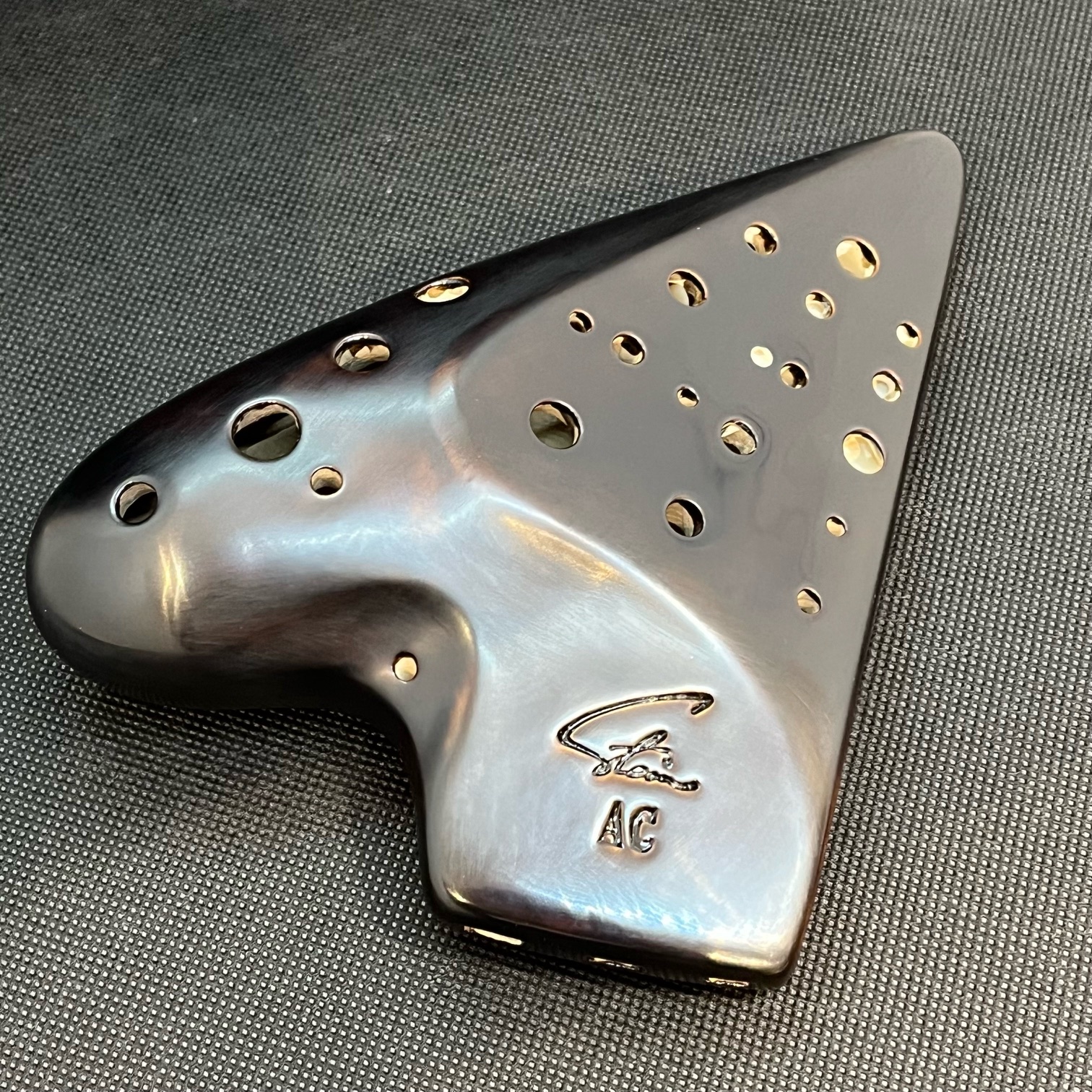 今年も島村楽器イオンモール新利府南館店にて、オカリナフェアを開催することが決定いたしました。フェア期間中は普段店頭には展示していないオカリナもご用意されております。是非この機会に店頭にてお試しください。 CONTENTS日程初の『さくら工房』の展示が決定！今年も『北の銀河オカリナ』の展示が決定！オカ […]