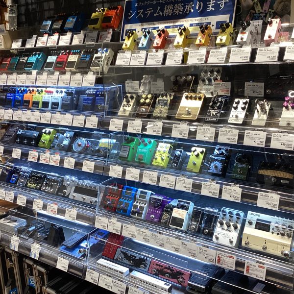 ちょっとでもライバルに差をつけたい方！コンパクトエフェクターも定番モデル取り揃えております！