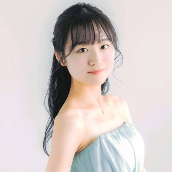 【日曜日】<br />
東海林 友菜 先生<br />
・ピアノ<br />
・幼児の基礎音楽<br />
・ソルフェージュ<br />
<br />
【レッスン日】<br />
6月）7・21・28<br />
7月）12・19・26