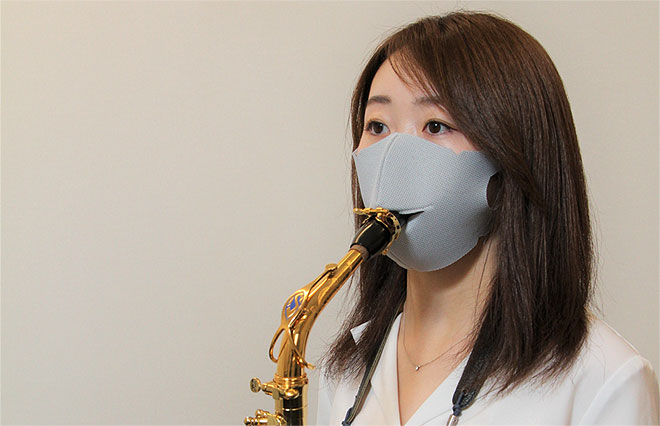 【新商品】装着したまま管楽器を演奏できる抗菌消臭立体マスクが登場！