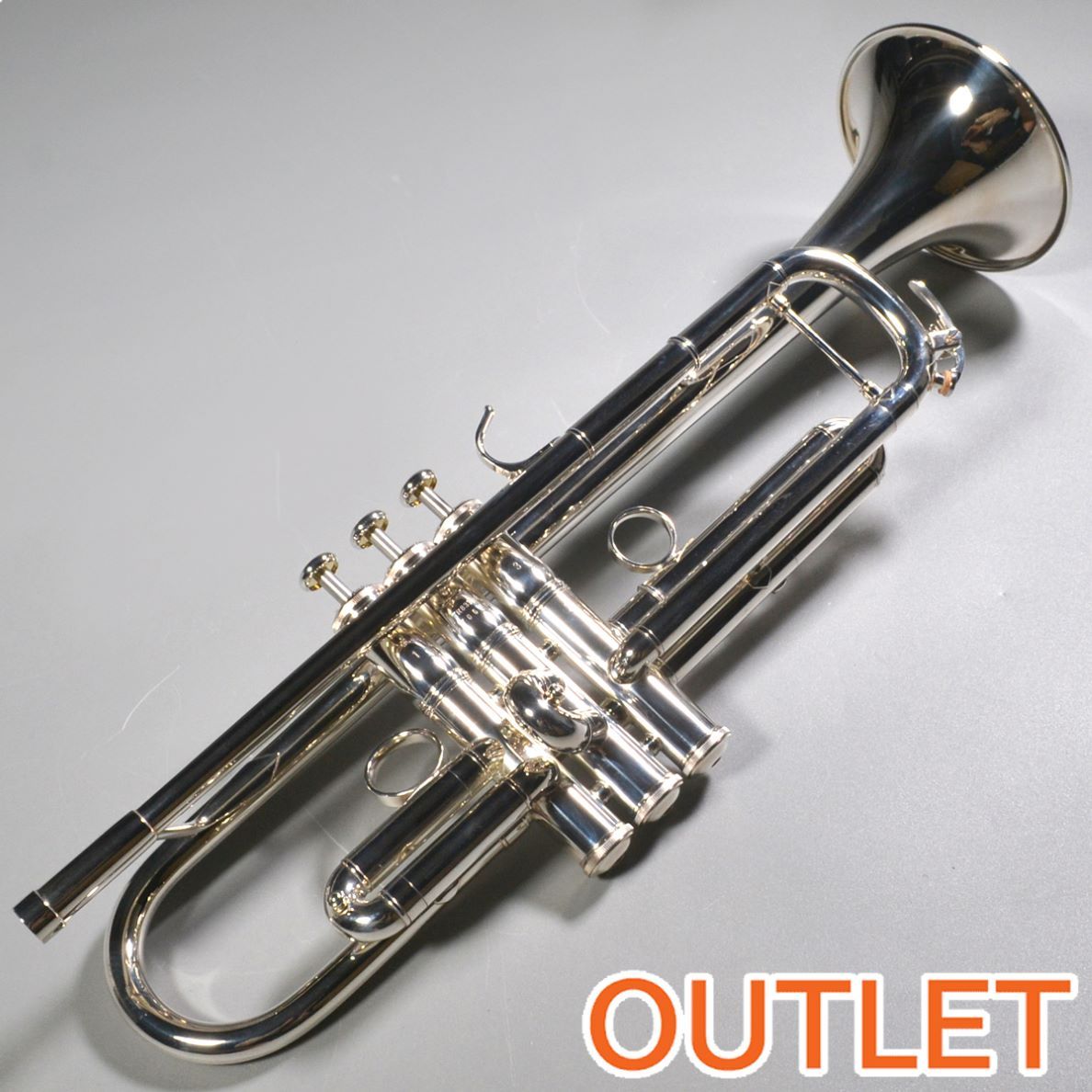 YAMAHAYTR-8335RS 銀メッキ仕上げ B♭ トランペット