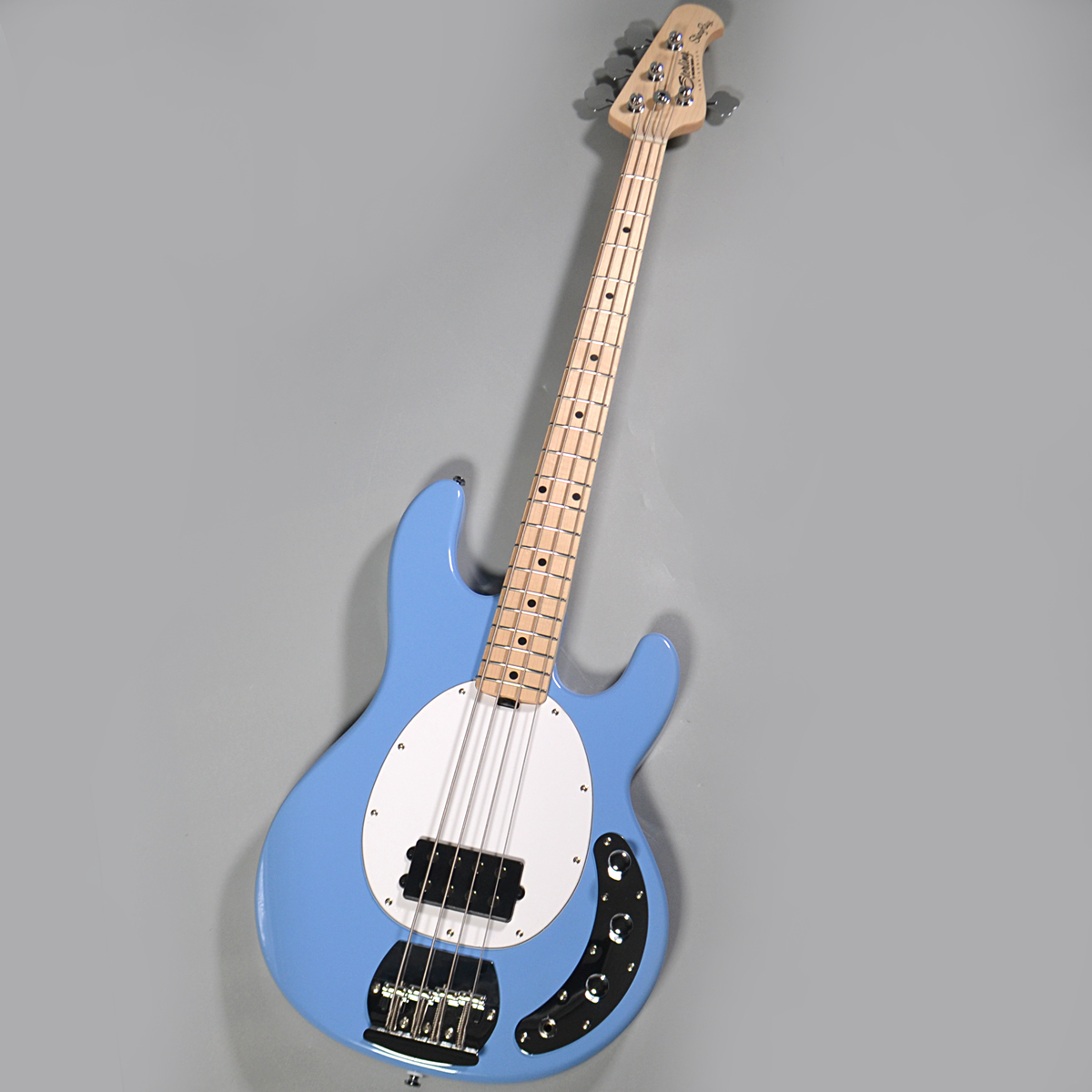 Sterling by MUSIC MANSTINGRAY RAY4-M1 CHB