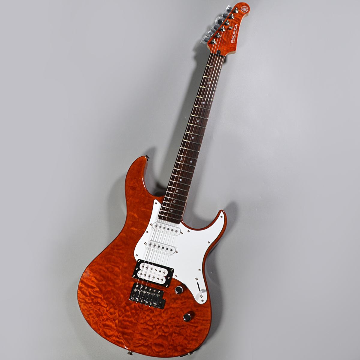 YAMAHAPACIFICA 212VQM CMB