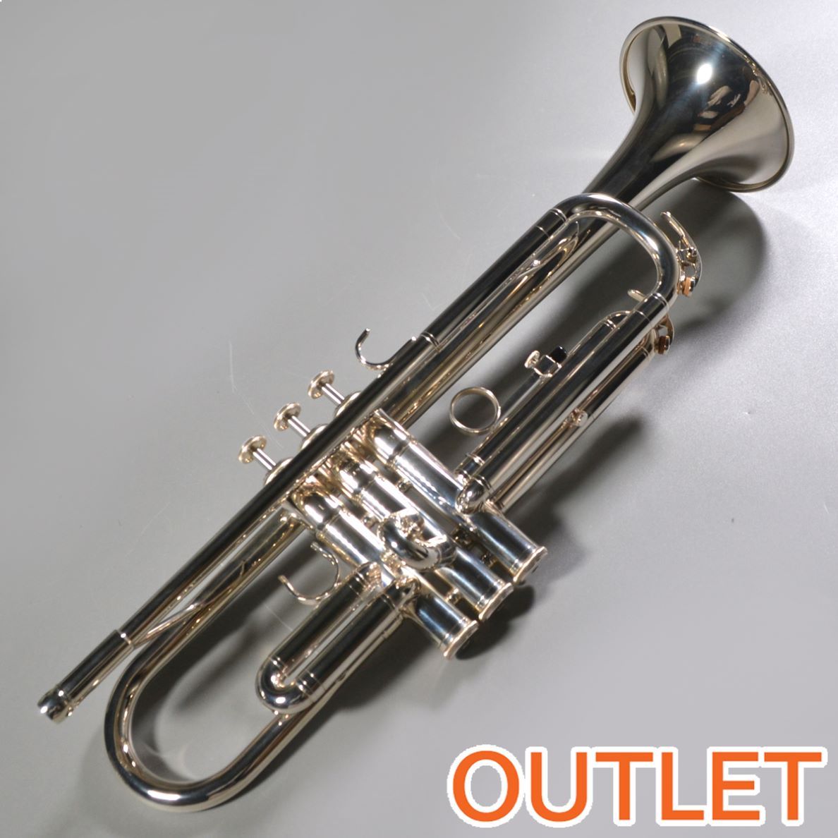 YAMAHAYTR-2330S B♭ トランペット