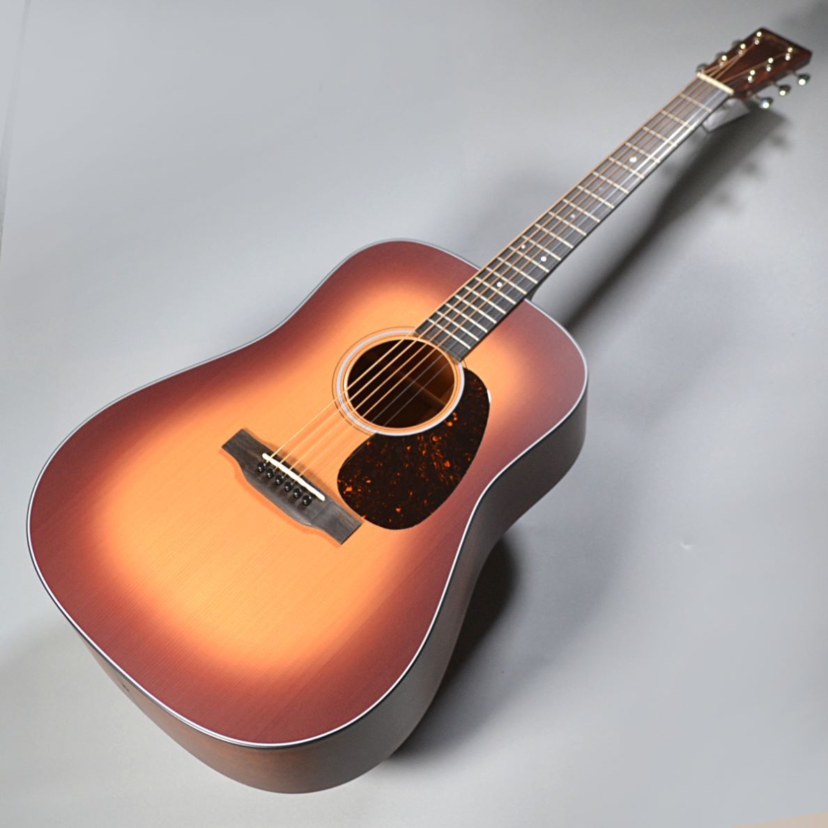 MartinD-18 SatinAmberburst