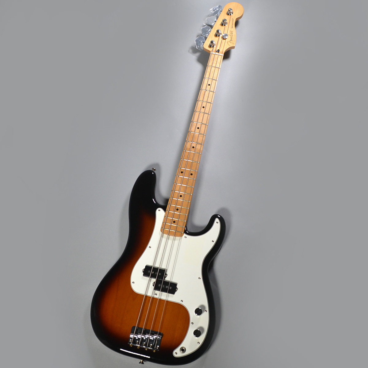 FenderPlayer Precision Bass Maple Fingerboard 3-Color Sunburst
