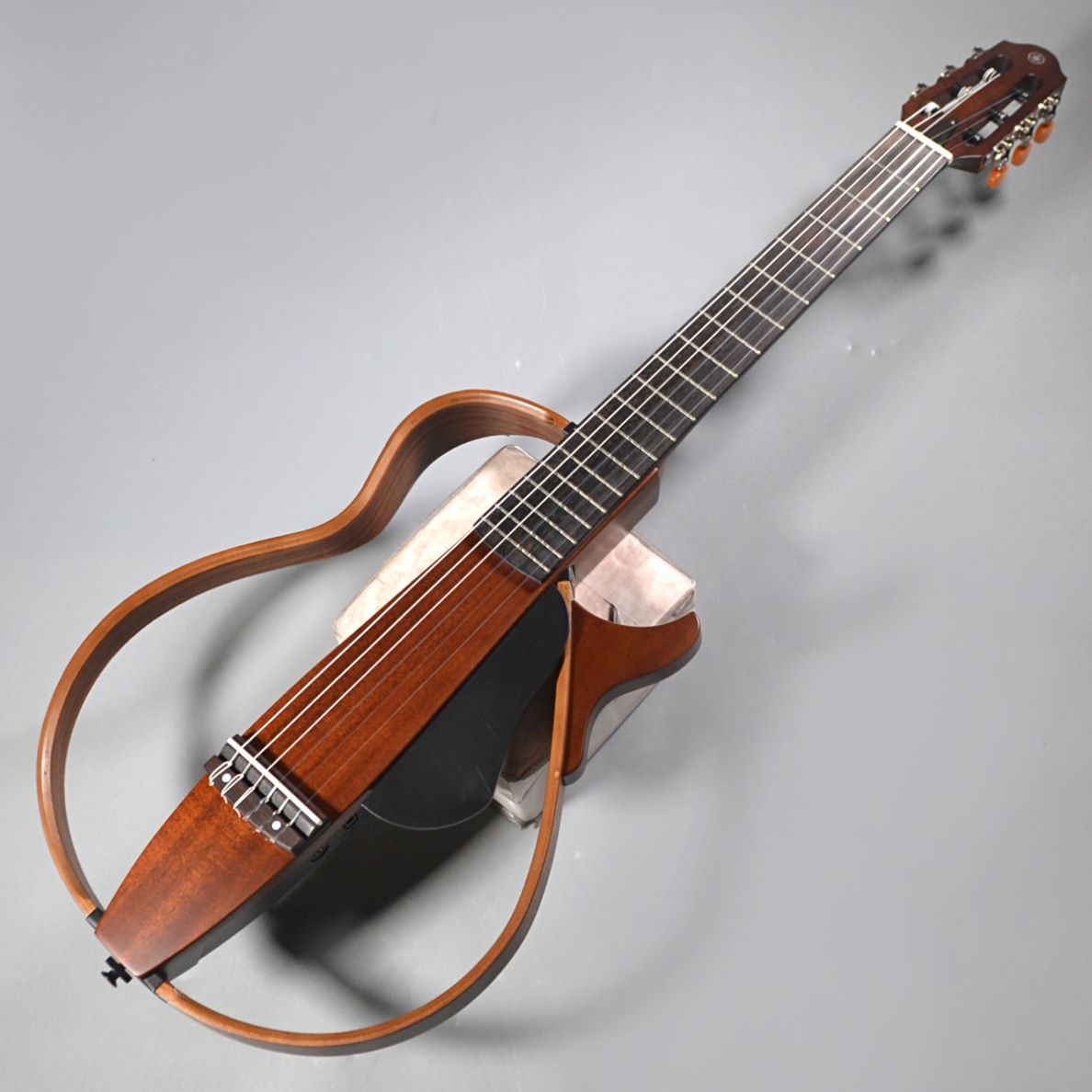 YAMAHASLG200N NT