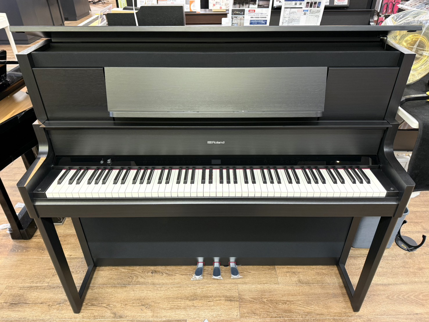 電子ピアノ　木製鍵盤LX9GP