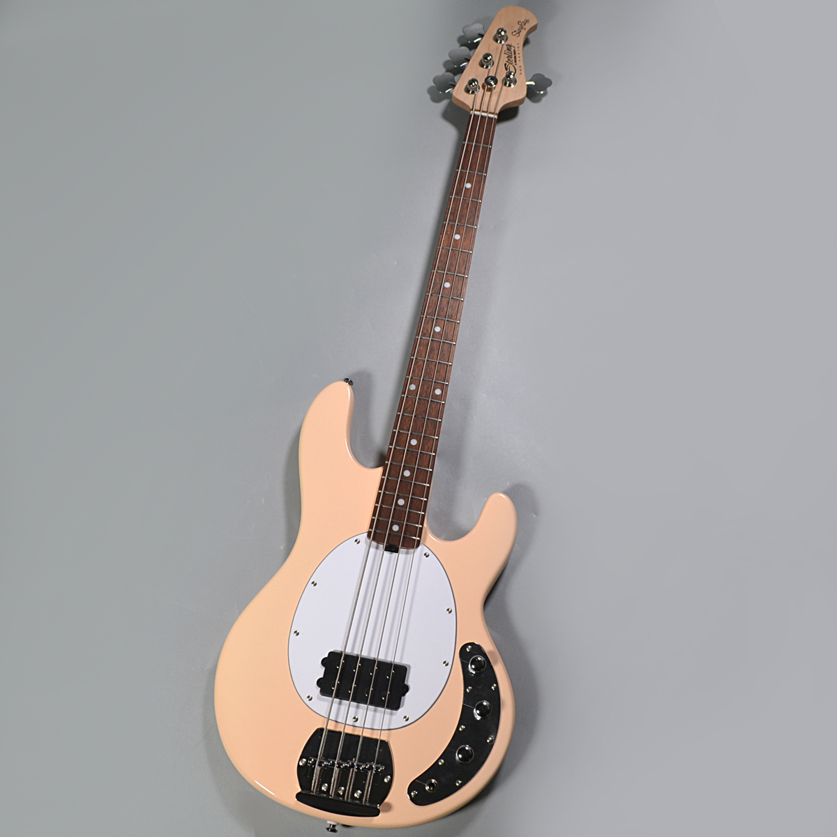STERLING by MusicmanRAY4-J1 Vintage Cream
