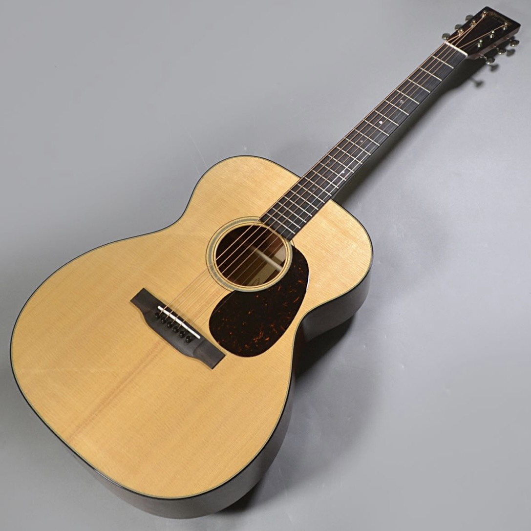 Martin000-18 AT